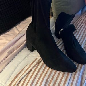 Schutz ankle booties